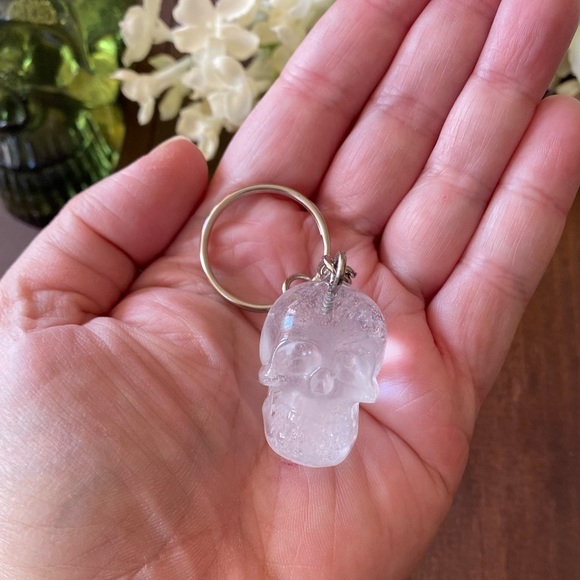 Handmade Resin Clear Bubble Skull 3” Keychain Gothic Backpack Bag Charm NEW - Picture 5 of 9
